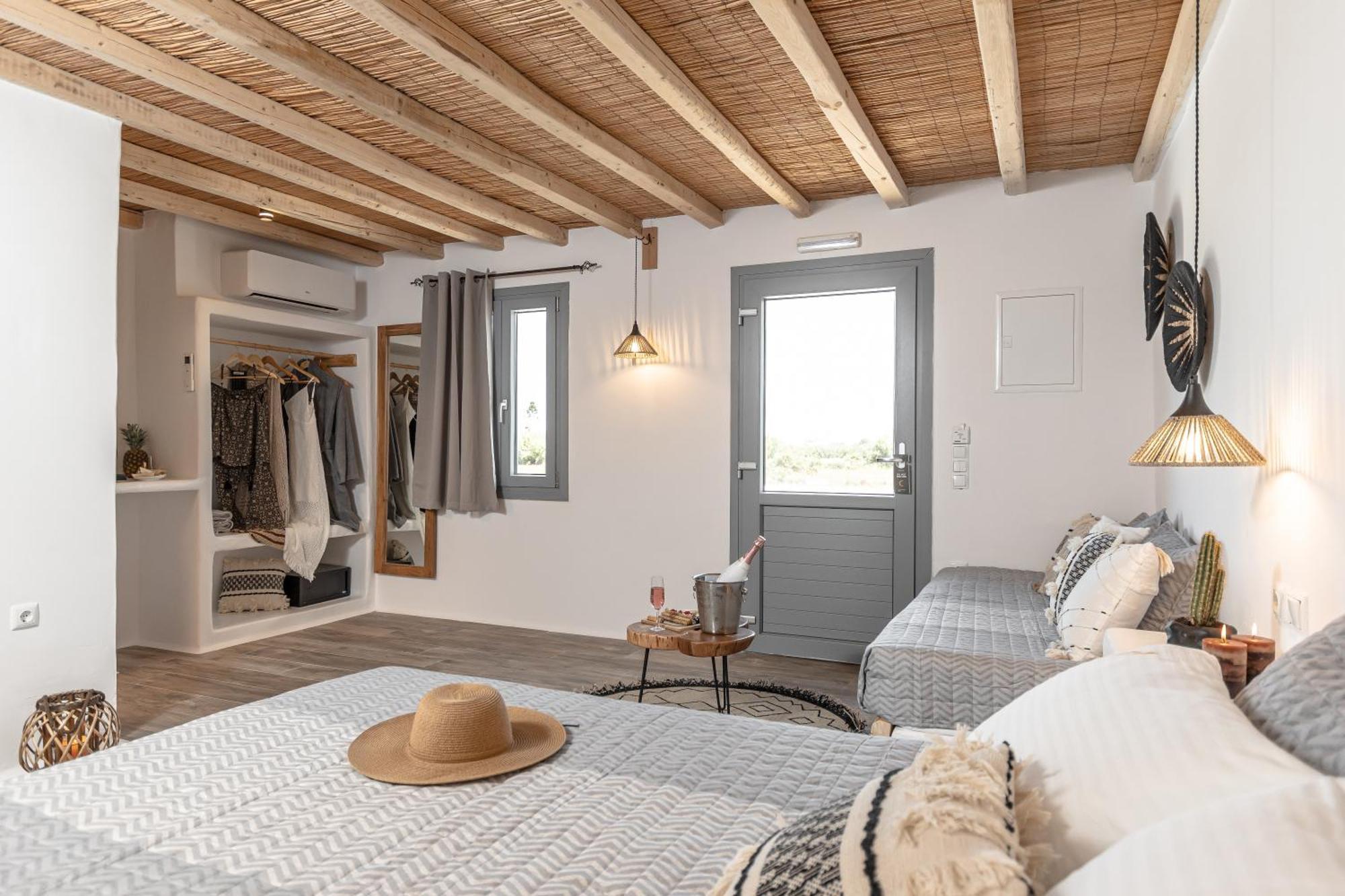 Naxos Finest Hotel & Villas Naxos City Oda fotoğraf